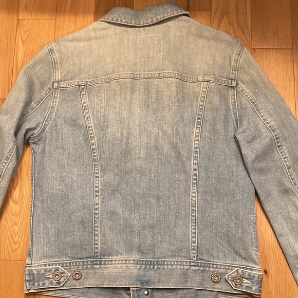 AG Robyn Denim jacket in streamside! - Picture 4 of 6